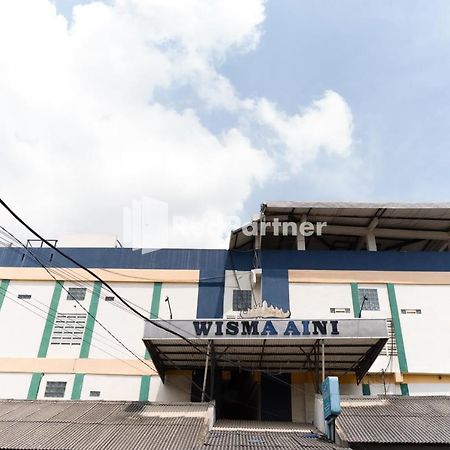 Wisma Aini Syariah Mitra Reddoorz Бандар-Лампунг Экстерьер фото